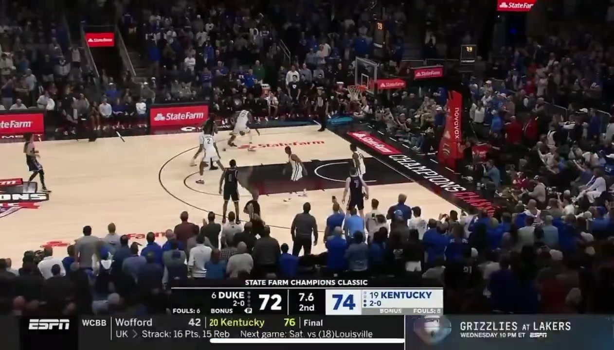 谈球吧官网登录入口👀如何评价？杜克本赛季仅负4场 3次弗拉格关键失误&1次失绝杀