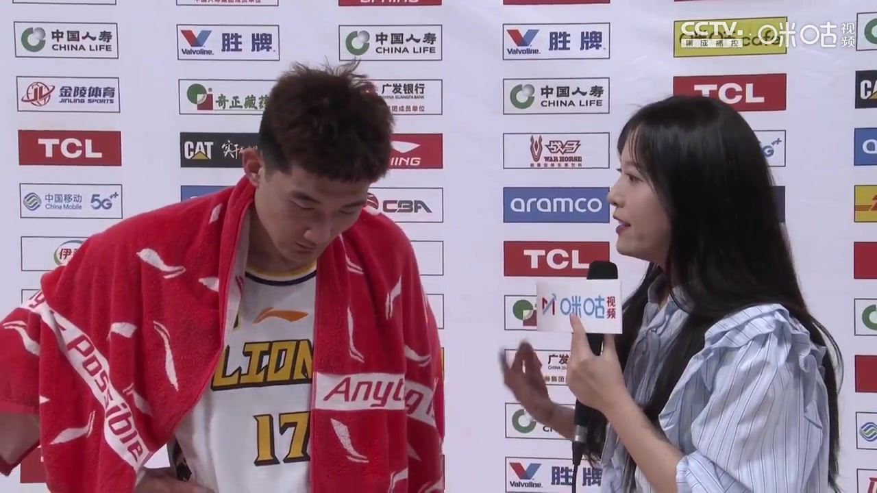 谈球吧(中国)官方网站孙铭徽：我们有不服输、想赢的信念 彼此像亲人一样拼下这场比赛